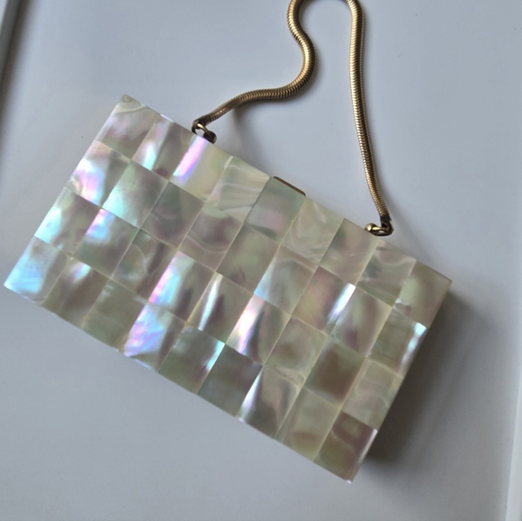 Vintage 1950s Evening Bag Mother of Pearl Minaudiere Art Deco Small Formal Clutc - Picture 13 of 16
